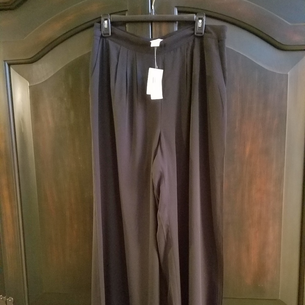 Black wide leg pant